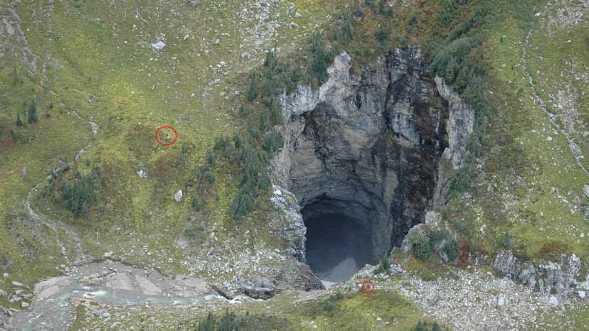 Massive 600‑Foot Cave Uncovered in Wells Gray Provincial Park, BC