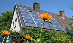 Building a Solar-Powered Home: 5 Essential Considerations