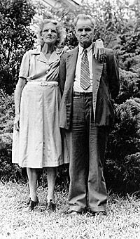 Why Older Couples Often Look Alike: A Look at Aging and Shared Experiences