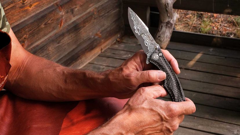 Discover the Timeless Beauty of Damascus Steel Knives