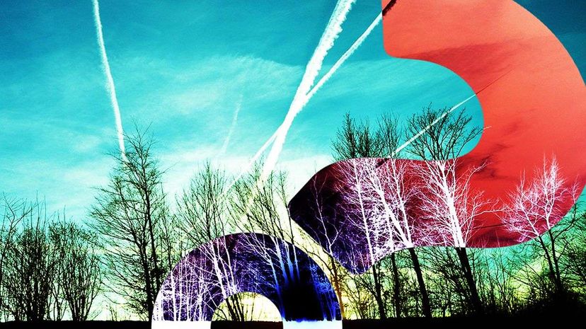 Scientists Confirm Contrails, Not Chemtrails, in Latest Study