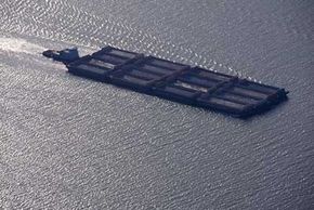 Why Steel Boats Float While a Steel Bar Sinks: The Science of Density and Buoyancy