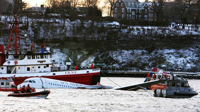 Engine‑Out Glides: How Far Can an Aircraft Travel Without Power?