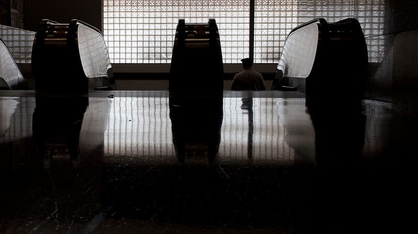 Power Outage at Atlanta International Airport: 11‑Hour Crisis and Safety Alerts