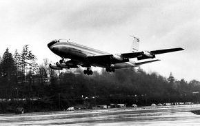 Boeing 707: Iconic Long-Range Jetliner and VIP Transport