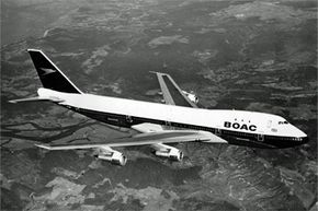 Boeing 747: Iconic Jumbo Jet Revolutionizing Global Travel