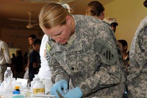 Step-by-Step Guide to Becoming an Army Pharmacy Technician