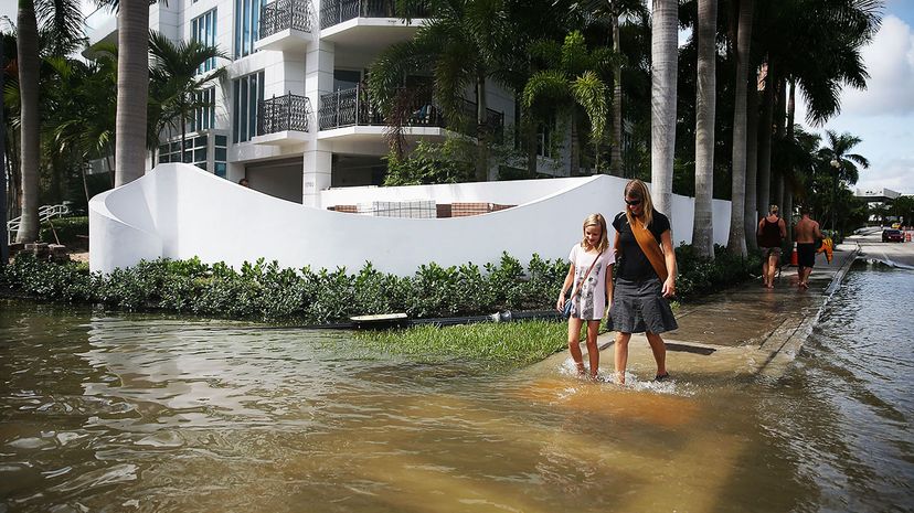 King Tides: The Growing Threat Flooding Coastal Cities
