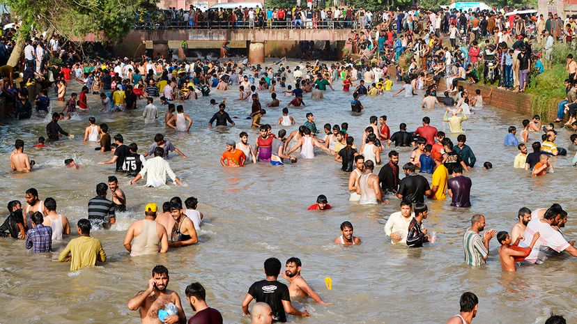 Pakistan Faces Record-Breaking Heat Wave: Global Temperature Milestone
