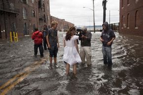 Do Weather Headlines Undermine Public Preparedness?