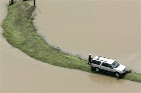 Texas Endures 45 Days of Continuous Rain: Causes and Impact