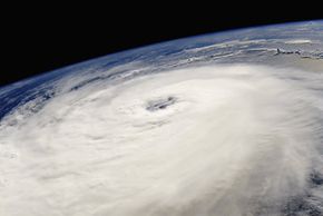 Why Hurricanes Seem to Move with Purpose: The Science Explained