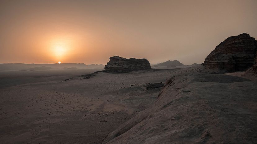 NASA Invites Volunteers to Prepare Humanity for Life on Mars