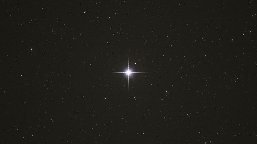 7 Fascinating Insights About Vega, the Brightest Star in Lyra