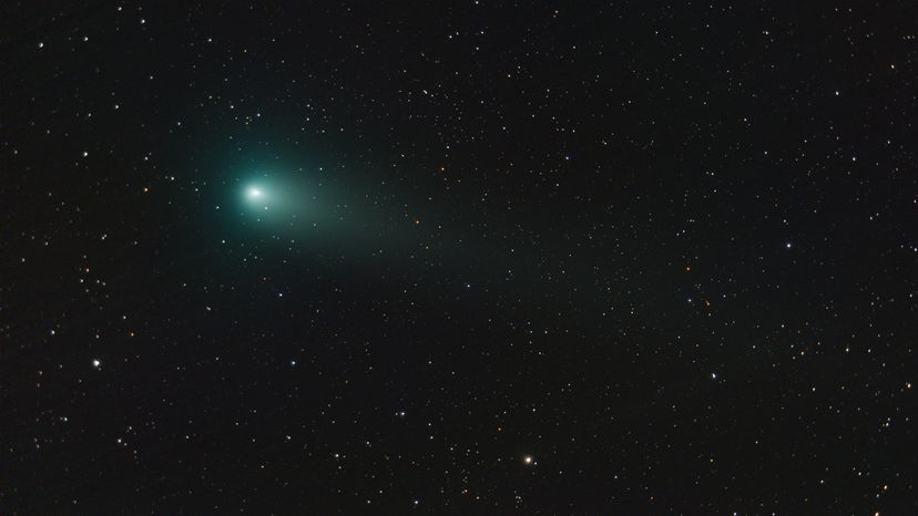 Upcoming September: Two Comets Approach Earth—What Stargazers Need to Know