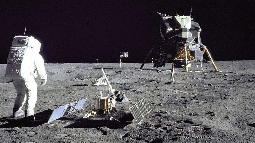 Apollo 11 Astronauts Debunk Lunar Conspiracy Theories
