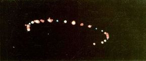 1988 Rosedale UFO: Massive Structure with Perimeter Lights