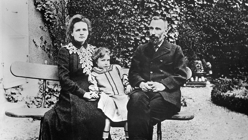 Marie Curie: 5 Key Facts About the Most Awarded Nobel Family