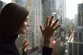 Why Glass Is Transparent: The Science Behind Its Clarity