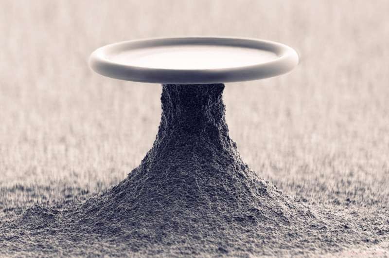 Squeezed Light States Significantly Boost Feedback Cooling Efficiency