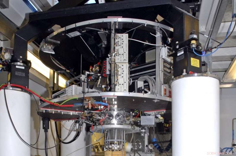 Scientists Discover Half-Quantum Vortices in Superfluid, Unveiling New Quantum Dynamics