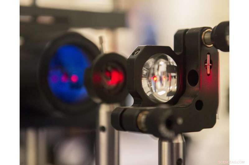 Infrared Links Promise Simplified, Secure Data Center Communication