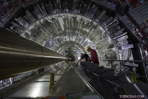 Major Upgrade Boosts CERN s Largest Particle Collider Experiment