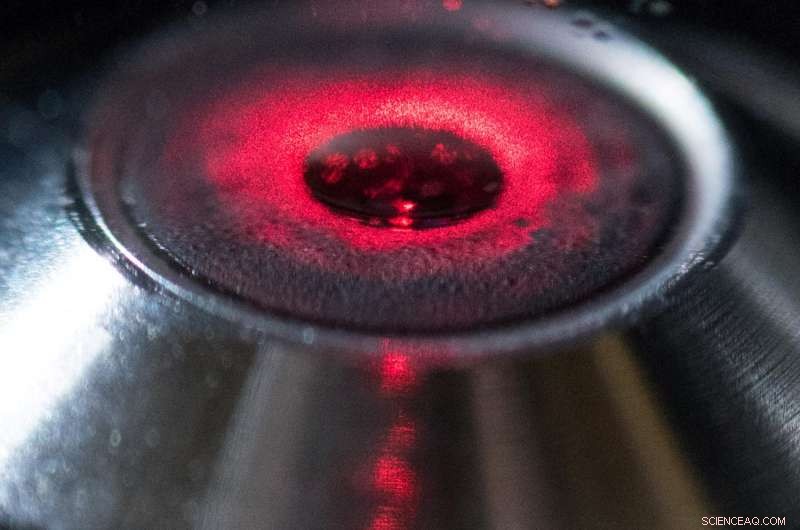 Georgia Tech Breakthrough: Chiral Metamaterial Achieves Record Optical Shift with Power Modulation