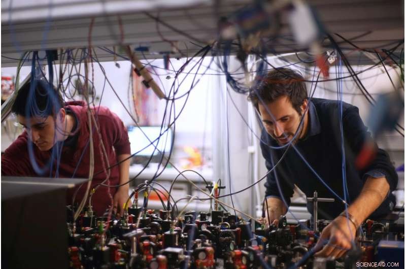 Researchers Surpass Heisenberg Uncertainty Limit with New Quantum Technique
