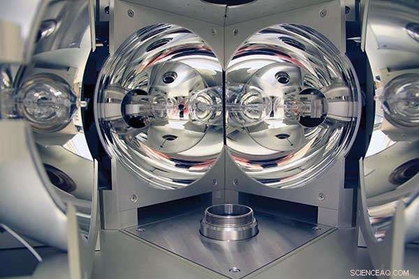 How Single Crystals Drive Innovation in Advanced Materials