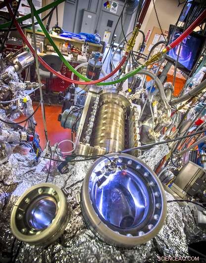 How Synchrotron X‑Rays Accelerate Research in Topological Materials