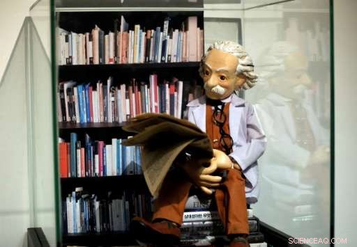 Albert Einstein s Letters on Quantum Theory and God to be Auctioned