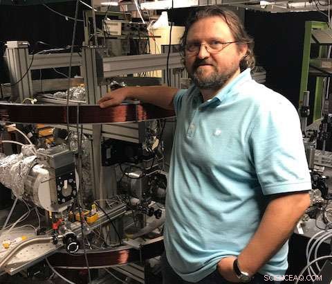 Electron Captured in Action: Australia s Fastest Camera Unveils Molecular Breakup Timing