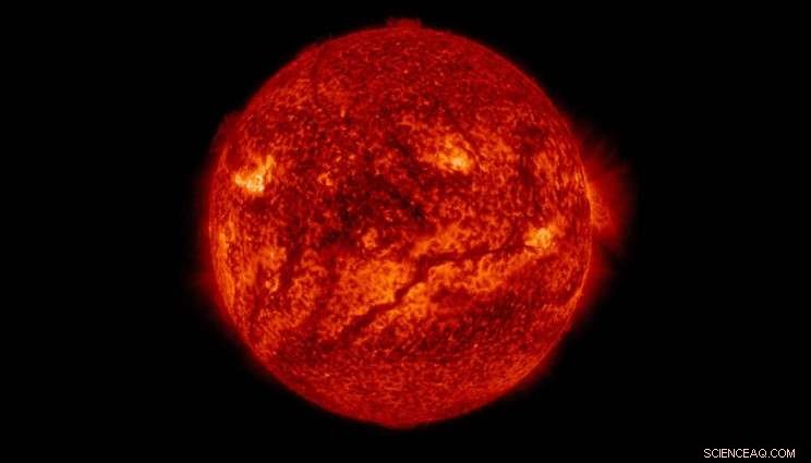 Scientists Measure Nuclear Reactions Under Stellar Interior Conditions