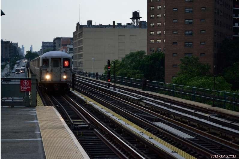 New York Subway Line Aligns with Random Matrix Theory, Study Finds