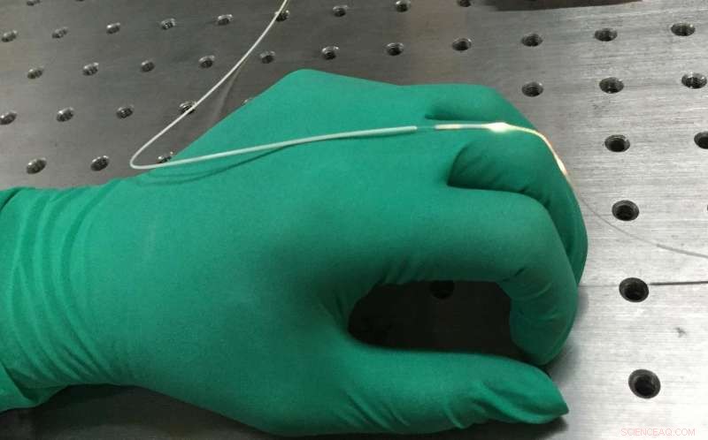 Stretchy Fiber Optic Sensor Captures Body Motion – A First in Wearable Optics