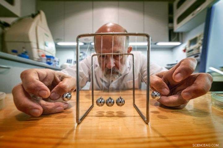 Nano- and Micro-Scale Evaporation: Unveiling Surface Energy Transfer Mechanisms