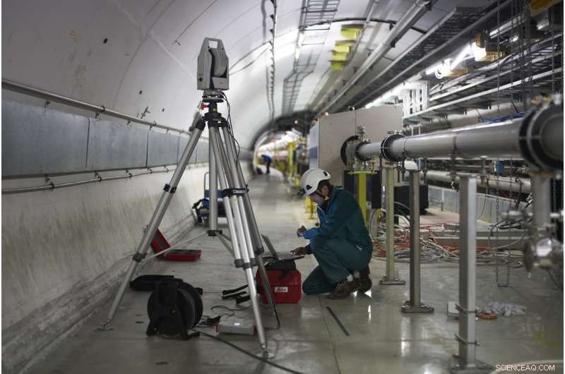 Xenon Triggers First Photon Factory Tests in CERN’s Super Proton Synchrotron