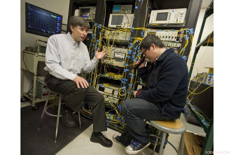 Breakthrough Promises Lower Cost and Energy for High-Speed Internet