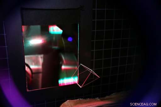Revolutionizing 3‑D Imaging: Airborne Projection Surpasses Traditional Holograms
