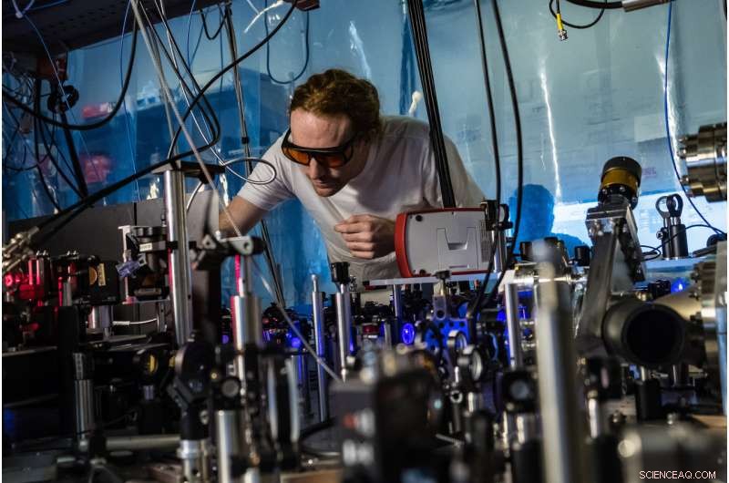 Physicists Engineer Exotic Rydberg Polarons—Unprecedented Molecular Structures