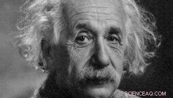 Historic Einstein Note Auctioned in Jerusalem