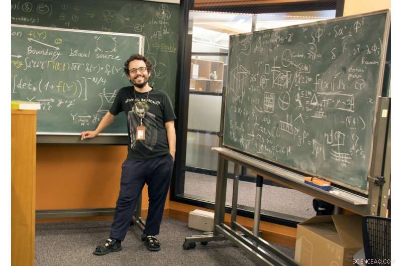 Mathematics Links Holography and Twistor Theory, Advancing Fundamental Physics