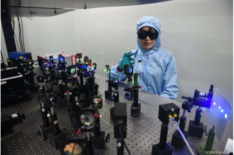 New Nanoparticle Film Breaks Barriers for Ultra‑Dense, Eco‑Friendly Data Storage