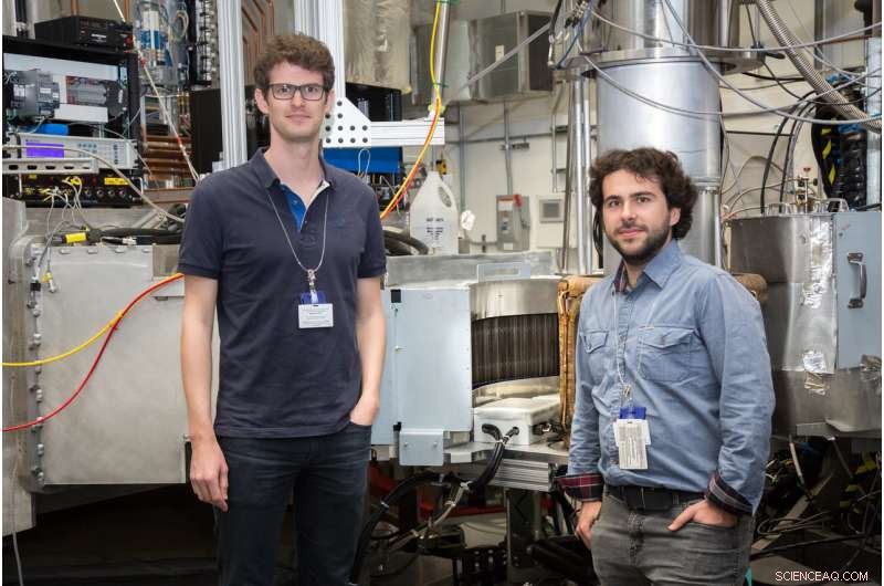 Scientists Probe the Existence of Exotic Quantum Spin Ice