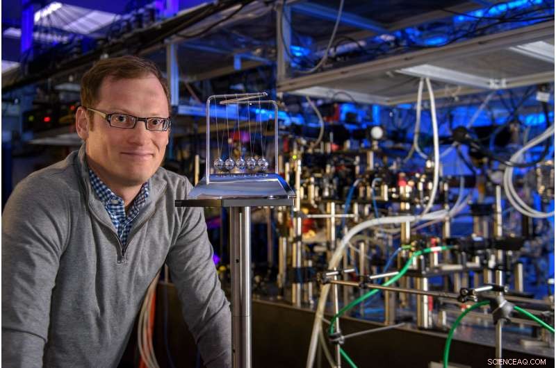 Quantum Dynamics Unveiled: Researchers Use Newton s Cradle Concept to Probe System Behavior
