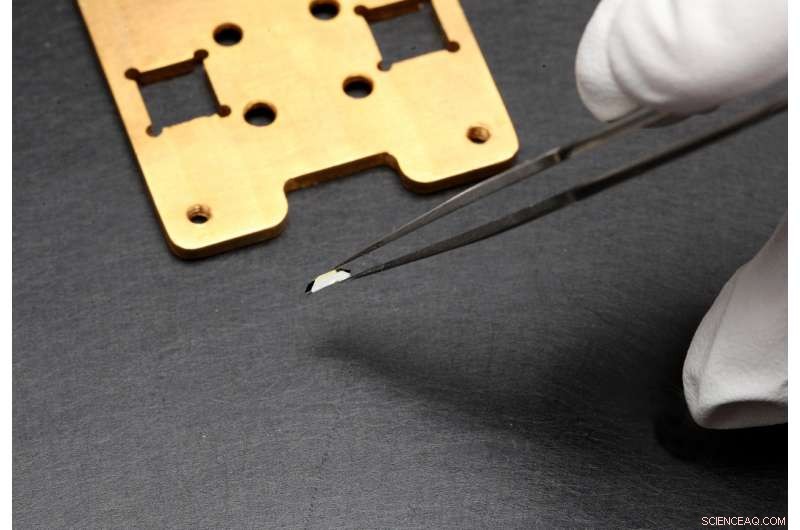 Defect-Engineered Diamonds Pave the Way for Quantum Internet Communications