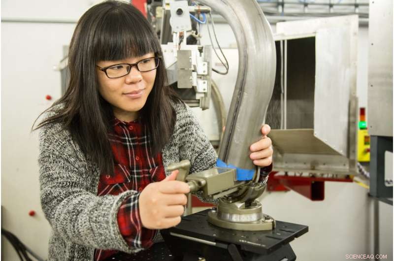 Neutron Analysis Uncovers How Advanced High‑Strength Steels Enhance Vehicle Safety and Efficiency