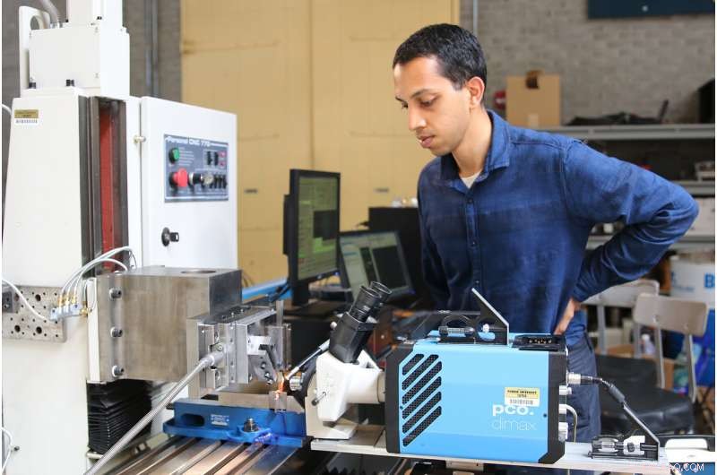 Enhance Metal Cutting: Use Sharpie or Glue Stick on Gummy Metals, Science Confirms