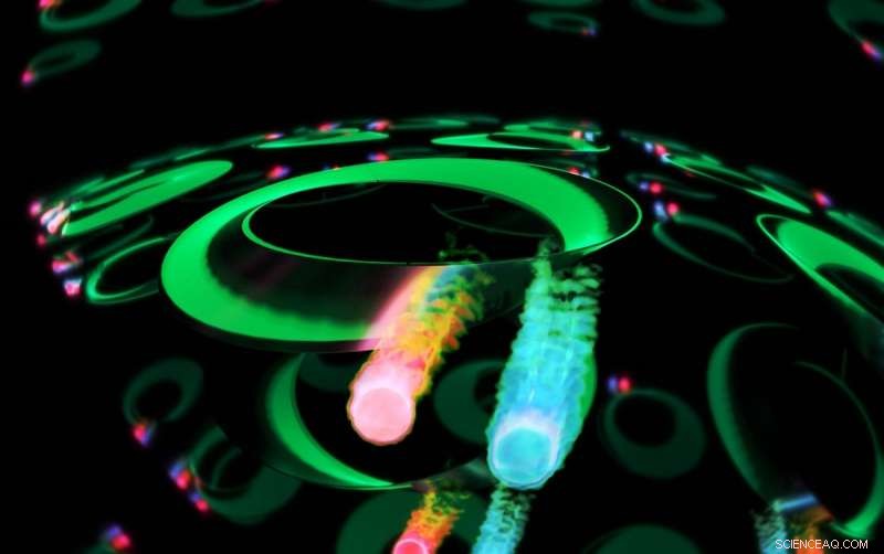 Pristine Quantum Light Source Achieved on Silicon Chip Edge